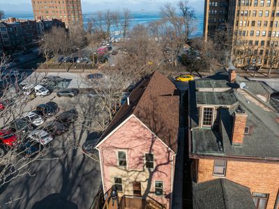 7316 S South Shore Dr