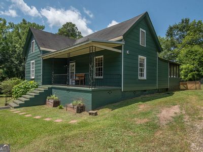 3 Sanford Ave