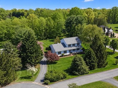 11 Country Hill Ct