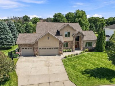 2270 Deer Trail Ln NE