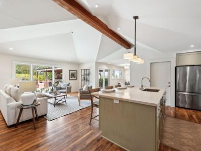 204 Calle De La Selva