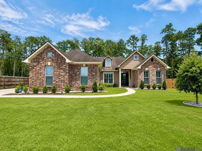 204 E Summerfield Loop