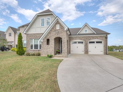 1044 Cabell Dr