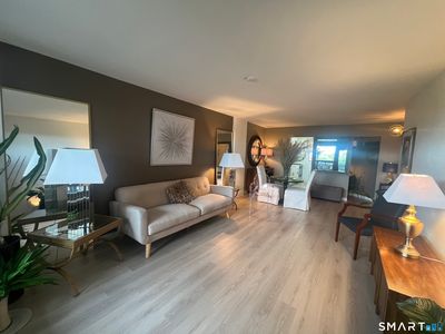 91 Strawberry Hill Avenue #827