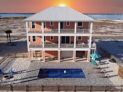 7537 White Sands Blvd