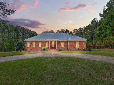3400 Queen Ann Dr