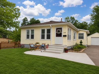 530 Forest Ave W
