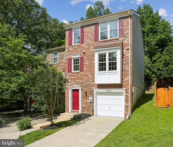 10804 Douglas Ave
