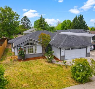3035 Adams Cir