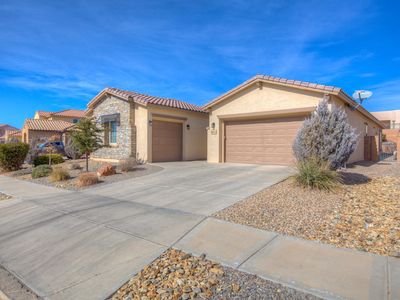 4014 Plaza Colina NE