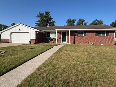 450 College Park Dr