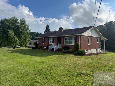 224 Brandywine Ln
