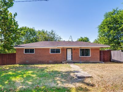 Property at 203 W College St, Whitewright, TX