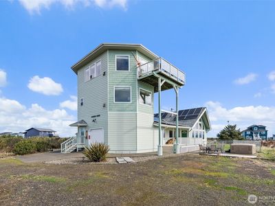 1412 Storm King Avenue