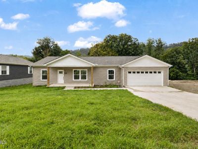3261 Avoca Rd