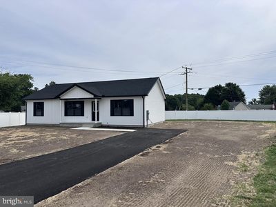 Property at 19157 E Meadowview Dr, Milton, DE