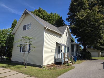1013 Vine St