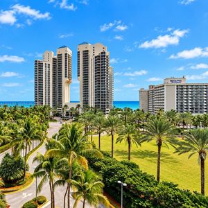 19370 Collins Ave APT 626