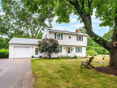 66 Oakdale Rd