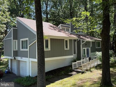 1101 Aquia Dr
