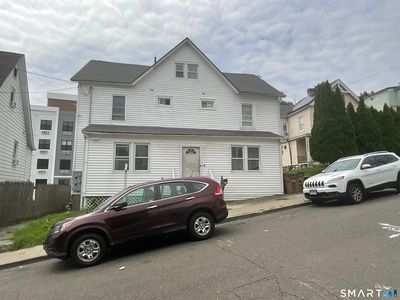 16 Greenwood Hill Street