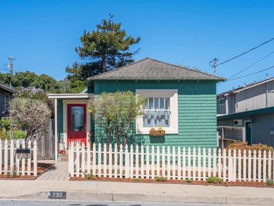 232 Congress Ave