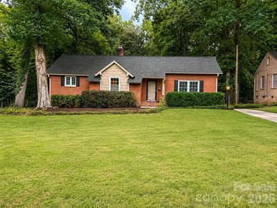 3101 Northampton Dr