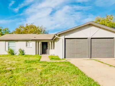 3702 Lindsey Ct