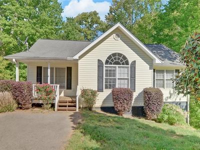 330 Cedar Springs Ln