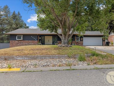 2902 Ramada Dr