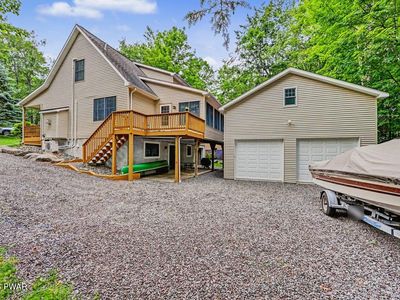 1079 Indian Dr
