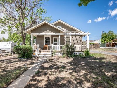 3109 Cascade Ave