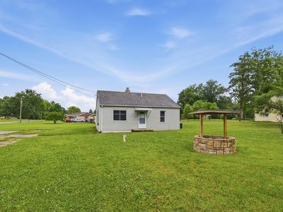 3351 E Pitchin Rd