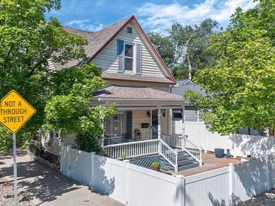 257 S Hayes Ave
