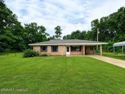 39 Leo Eaves Rd