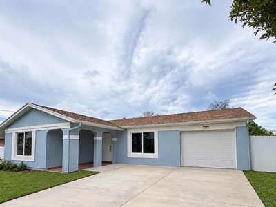 1985 SW Aquarius Lane