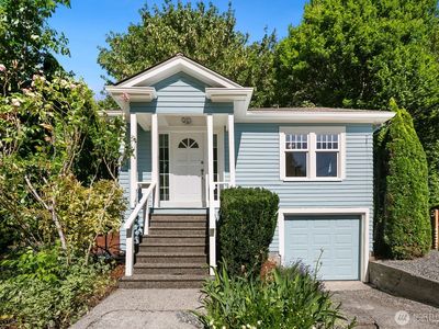 7032 15th Avenue NE