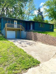 208 W High St