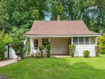 733 Anderson Ave