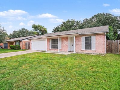 Property at 10419 Gulfstream Ln, Sugar Land, TX