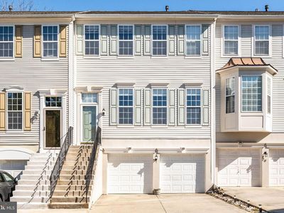10 Almond Ct