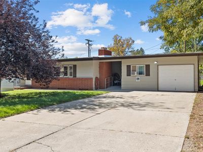 2902 Glenwood Ln