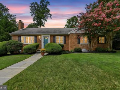 6719 Williamsburg Blvd