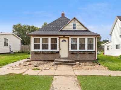 121 W Spring St