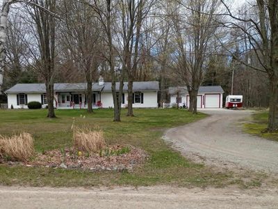 3390 Old Orchard Ln