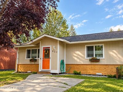 651 W 88th Ave