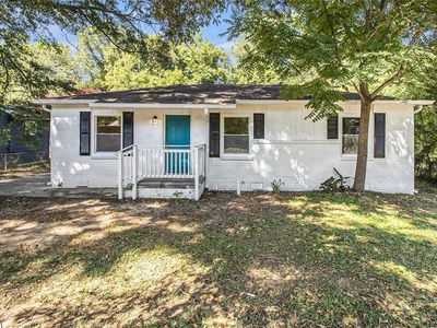 1317 Redford Dr SE