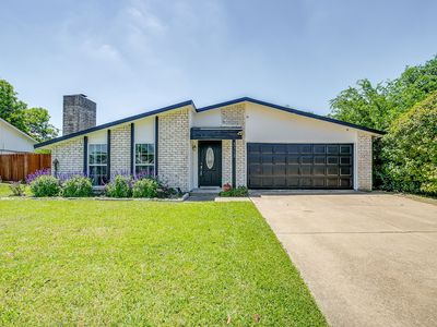 Property at 3113 Spring Grove Dr, Bedford, TX