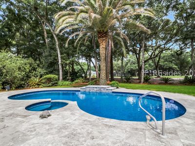 68 Wedgefield Dr