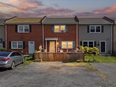 Property at 132 Scott St, Front Royal, VA